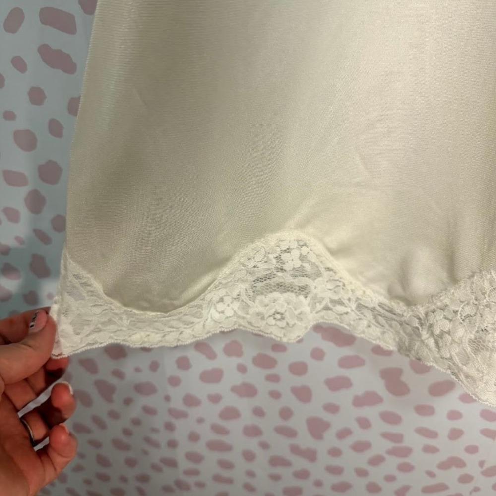 Vintage JC Penney White Lace Trim Full Nightie Babydoll Slip Dress Size 38 M - Picture 3 of 7